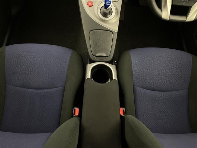 Toyota PRIUS 2015 6974825-1
