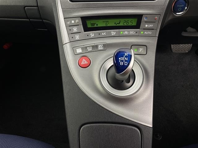 Toyota PRIUS 2015 6974825-21