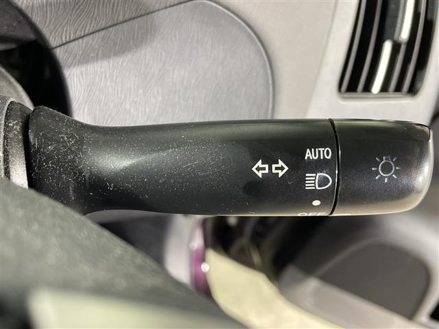 Toyota PRIUS 2012 6974832-2