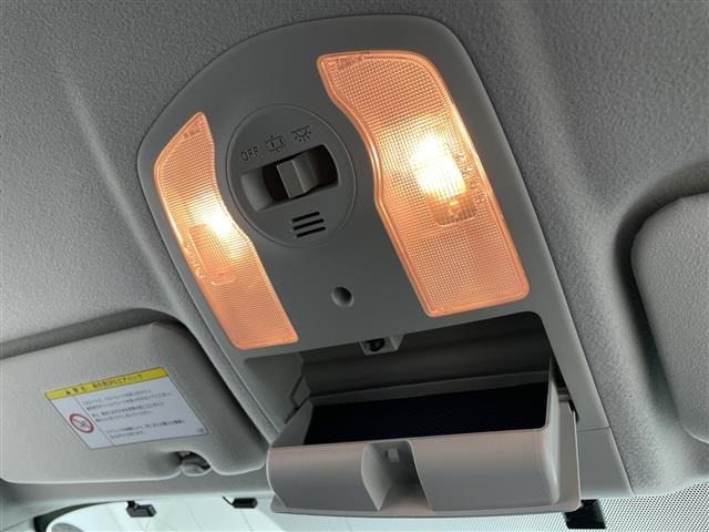 Toyota PRIUS 2012 6974832-3