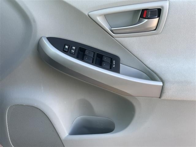 Toyota PRIUS 2013 6974844-22