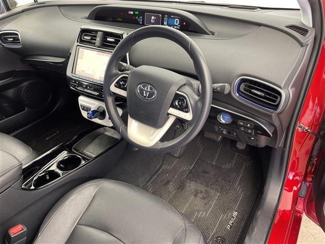 Toyota PRIUS 2016 6974851-6