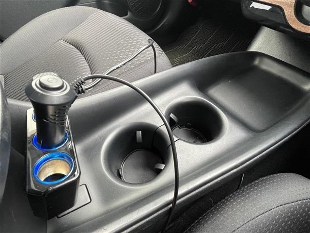 Toyota PRIUS 2016 6974856-9