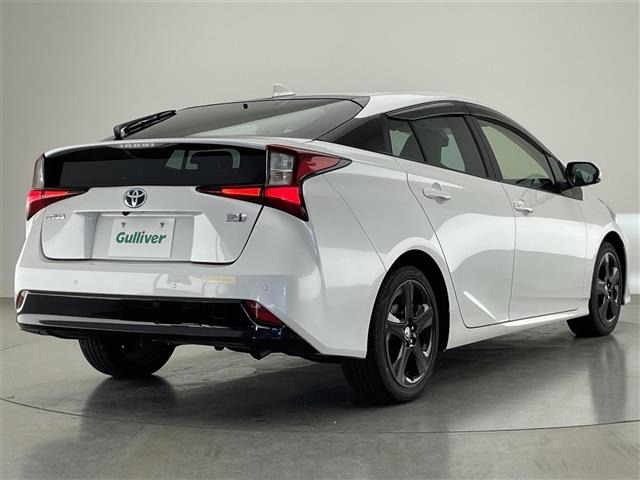Toyota PRIUS 2021 6974860-13