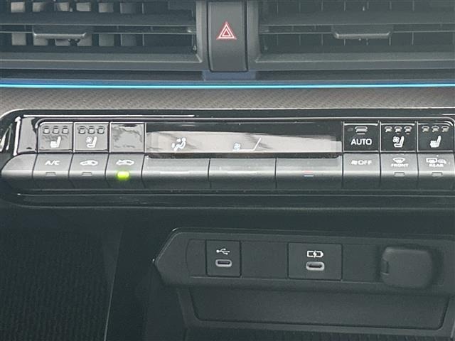 Toyota PRIUS 2023 6974872-10
