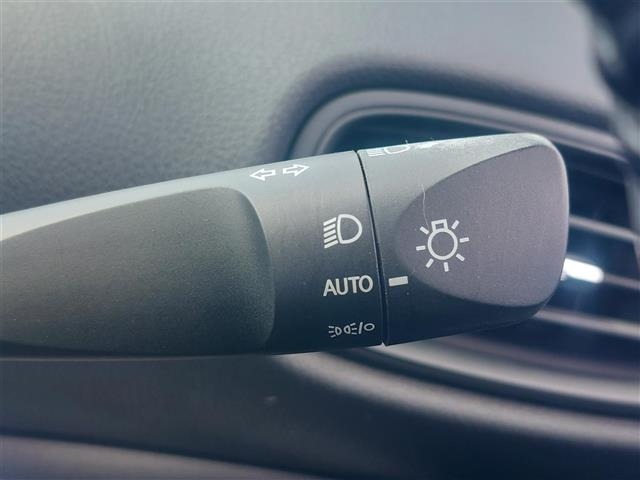 Toyota PRIUS 2020 6974889-7