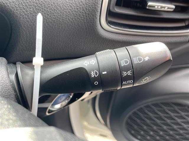 Toyota PRIUS 2017 6974898-2