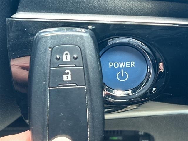 Toyota PRIUS 2016 6974899-9
