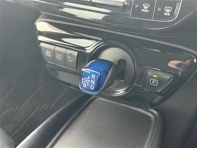 Toyota PRIUS 2019 6974930-11