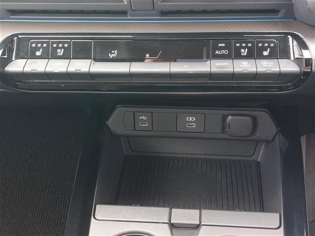 Toyota PRIUS 2023 6974931-17