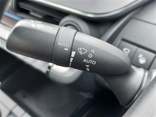 Toyota PRIUS 2023 6974931-3