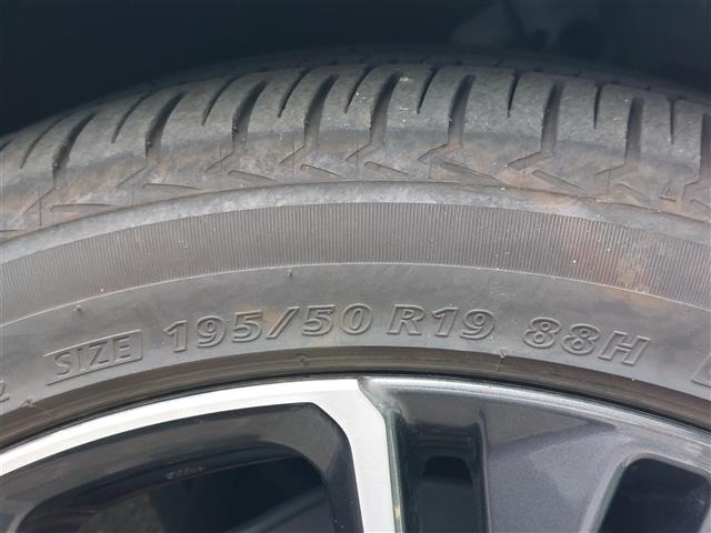 Toyota PRIUS 2023 6974931-5