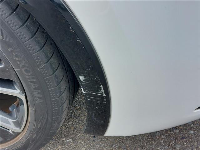 Toyota PRIUS 2023 6974931-7