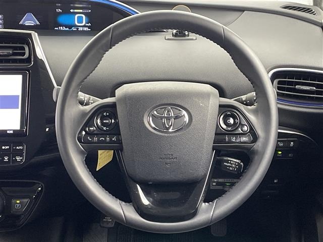 Toyota PRIUS 2019 6974944-10