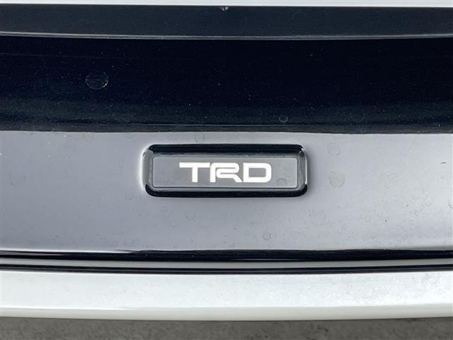 Toyota PRIUS 2019 6974944-16