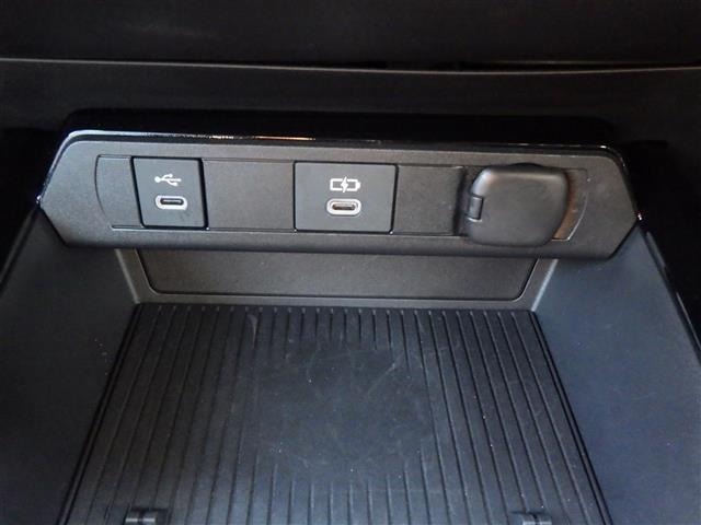 Toyota PRIUS 2023 6974951-12