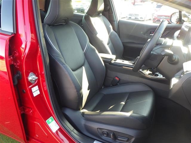 Toyota PRIUS 2023 6974951-4