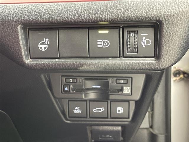 Toyota PRIUS 2023 6974968-8