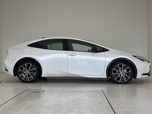 Toyota PRIUS 2024 6974974-2