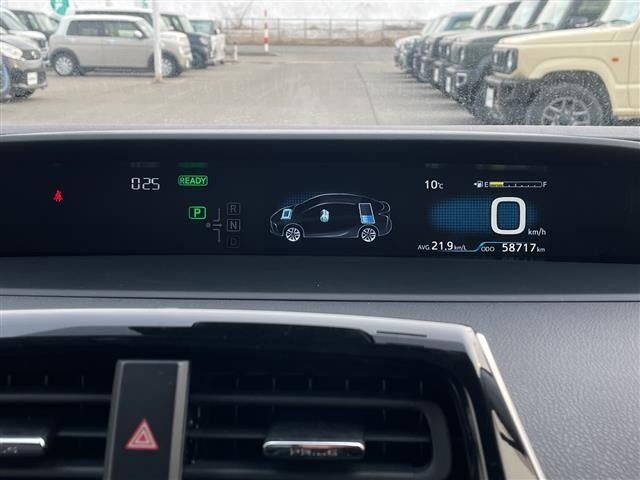 Toyota PRIUS 2019 6974984-10