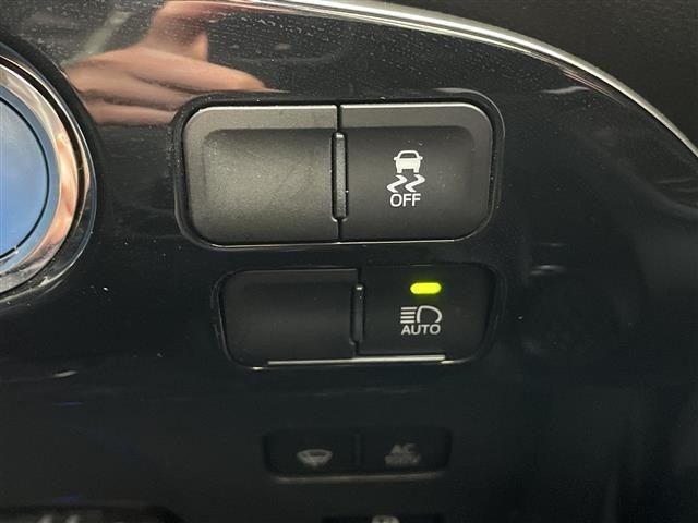 Toyota PRIUS 2019 6974984-12
