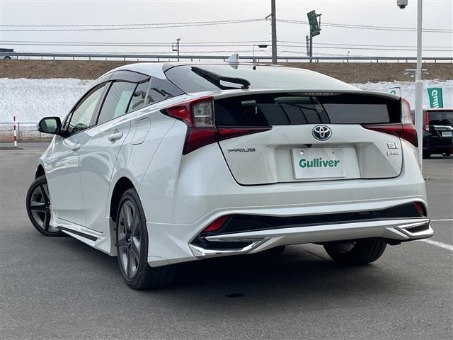 Toyota PRIUS 2019 6974984-13