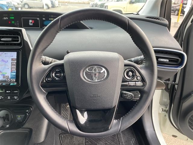 Toyota PRIUS 2019 6974984-17