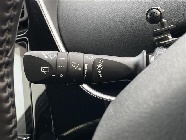 Toyota PRIUS 2019 6974984-21