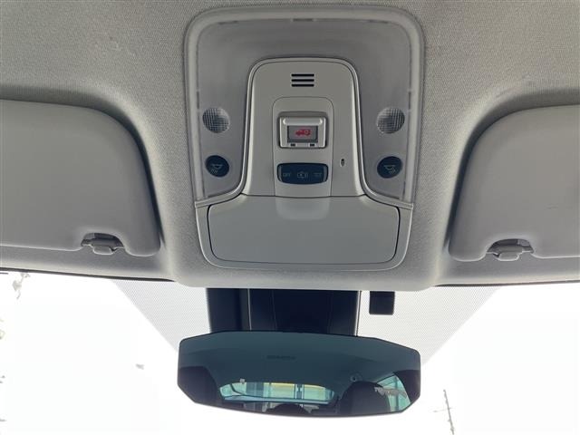 Toyota PRIUS 2019 6974984-4