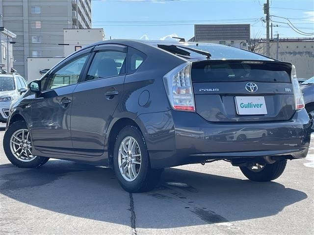 Toyota PRIUS 2011 6974985-13