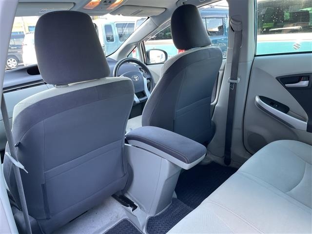 Toyota PRIUS 2011 6974985-4