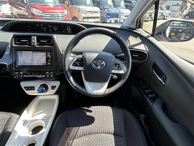 Toyota PRIUS 2016 6975015-15