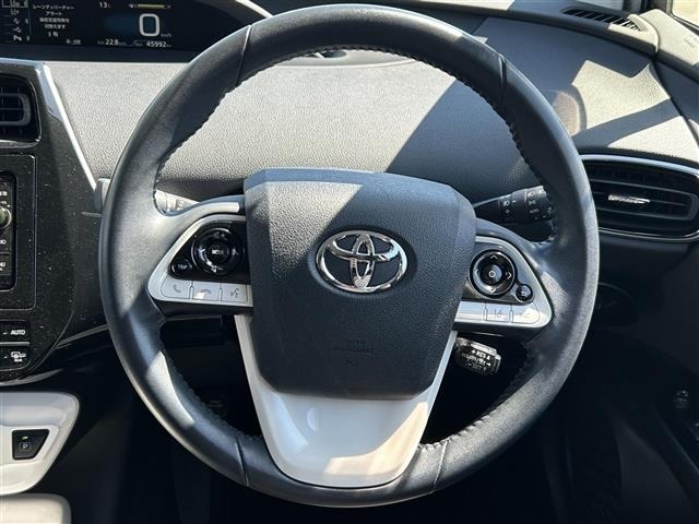 Toyota PRIUS 2016 6975015-16
