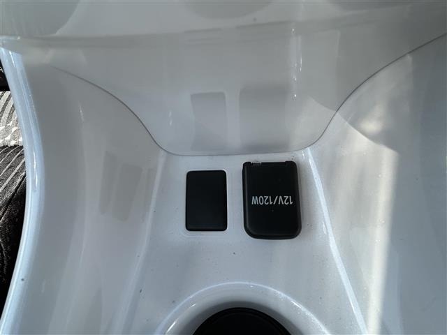 Toyota PRIUS 2016 6975015-2