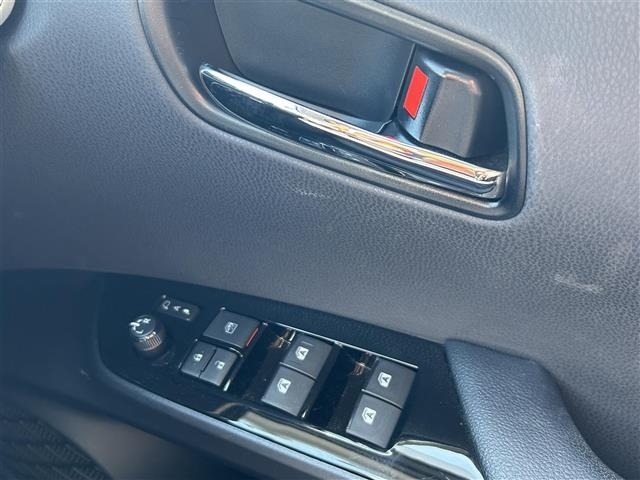 Toyota PRIUS 2016 6975015-7
