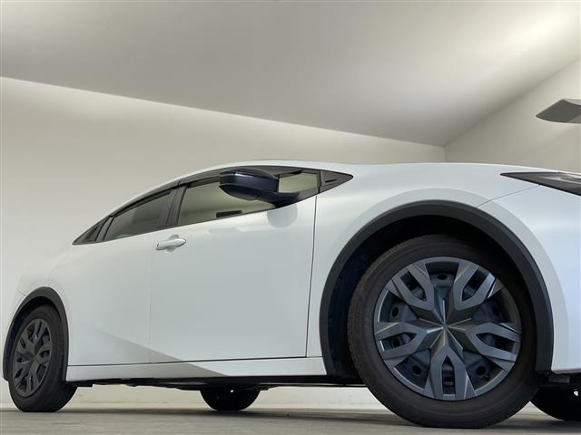 Toyota PRIUS 2023 6975020-20