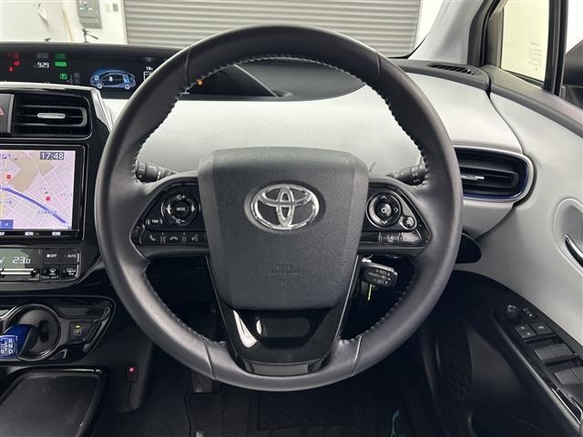 Toyota PRIUS 2019 6975032-4