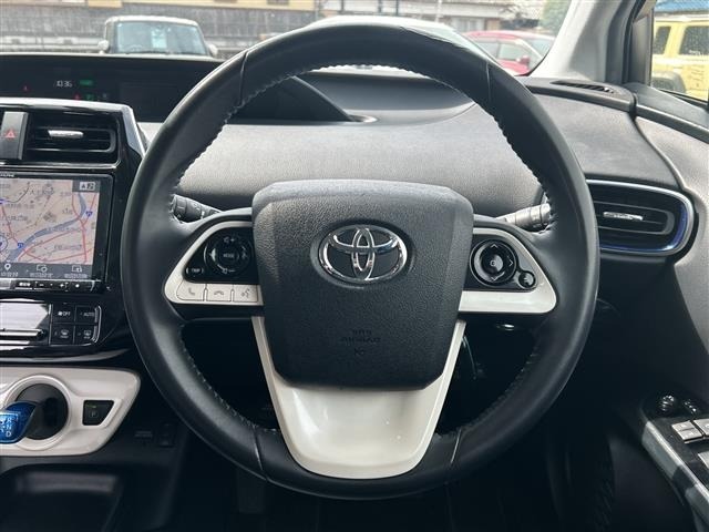 Toyota PRIUS 2018 6975060-16