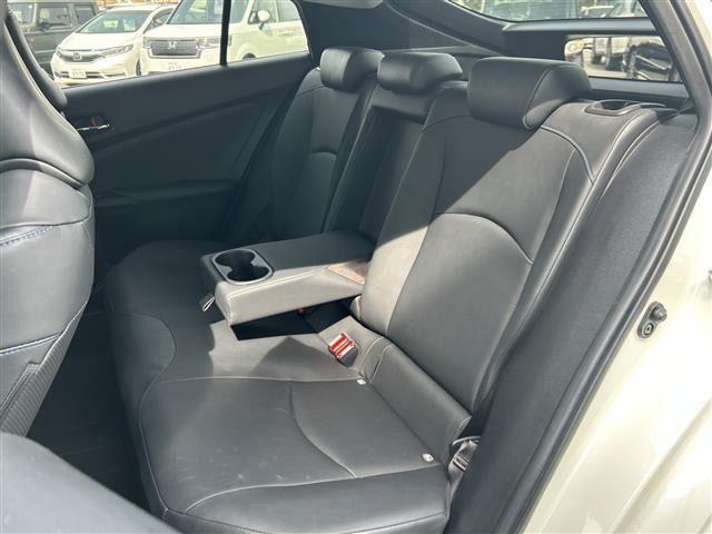 Toyota PRIUS 2018 6975060-4