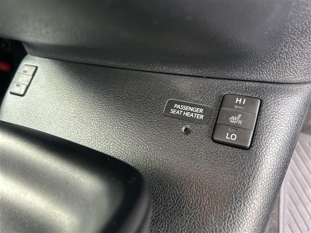 Toyota PRIUS 2018 6975060-8