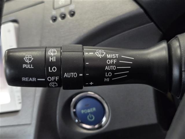 Toyota PRIUS 2013 6975064-19