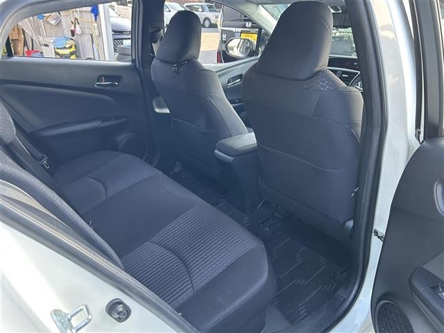 Toyota PRIUS 2018 6975076-2