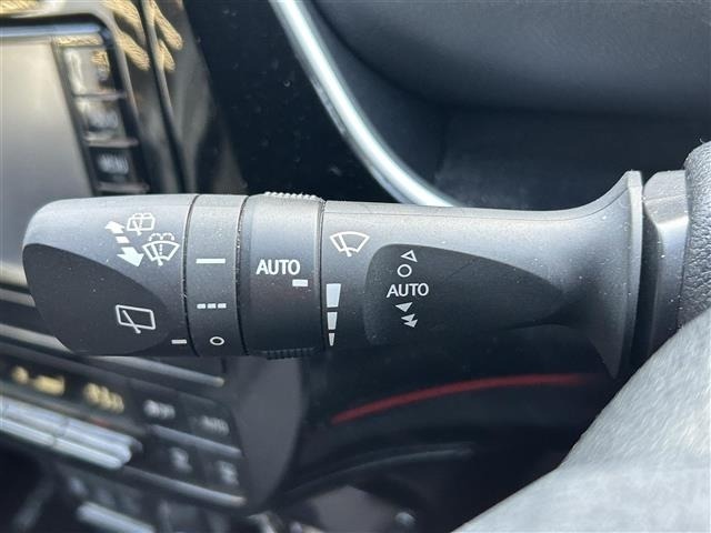 Toyota PRIUS 2018 6975076-5