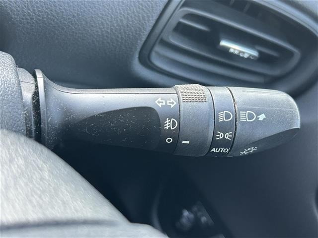 Toyota PRIUS 2018 6975076-7