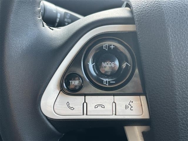 Toyota PRIUS 2018 6975076-8