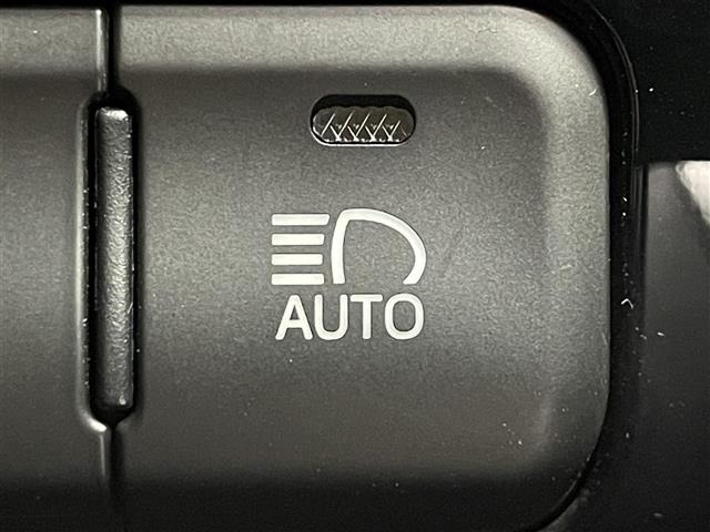 Toyota PRIUS 2017 6975094-11