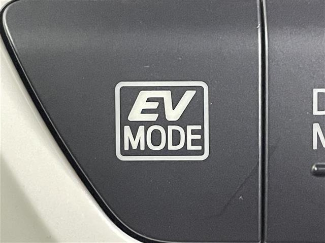 Toyota PRIUS 2017 6975094-12