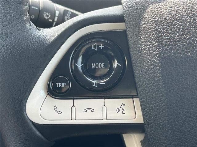 Toyota PRIUS 2017 6975095-4