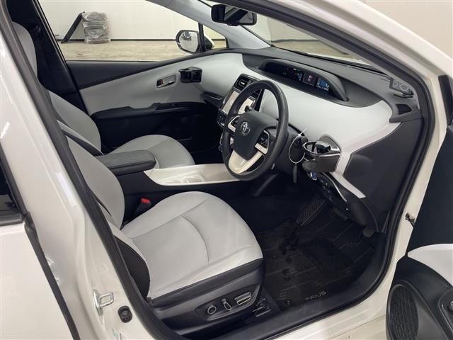 Toyota PRIUS 2016 6975104-18