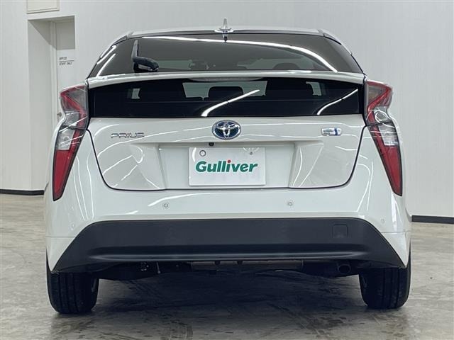Toyota PRIUS 2016 6975104-2